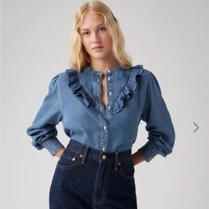 Levi’s Carrina blouse